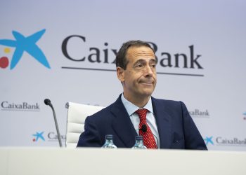CaixaBank mantiene operatividad en las zonas afectadas gracias a ofimóviles y recupera sucursales dañadas