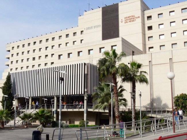 Sanidad coordina voluntarios de profesional sanitario en las zonas afectadas por la DANA