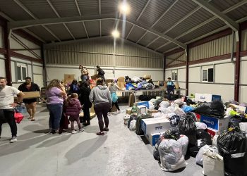 San Antonio de Benagéber se vuelca con los afectados por la DANA
