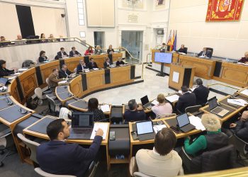 El pleno de la Diputación de Alicante aprueba el presupuesto más alto de la historia