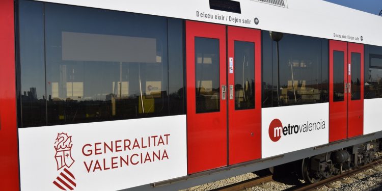 L’Eliana seguirá sin línea de Metro al menos hasta Navidad