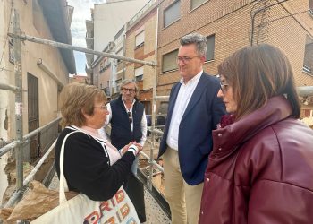 La Generalitat comienza los trabajos previos para la recuperación de pasarelas y puentes dañados en Chiva y Loriguilla