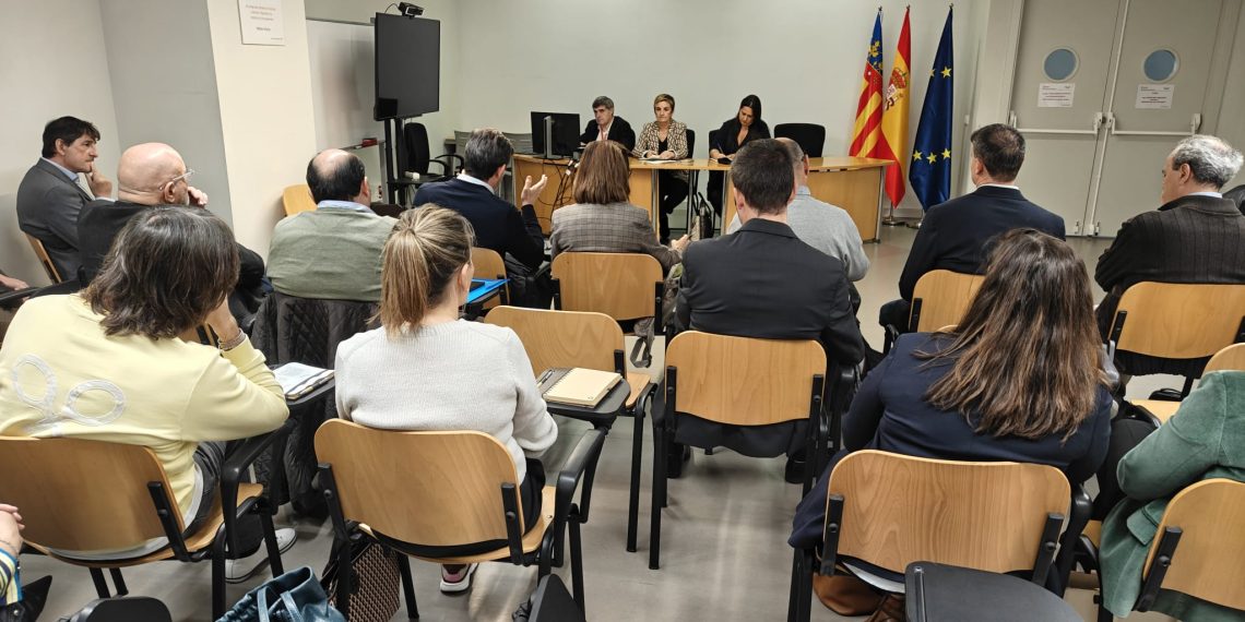 La Generalitat ha aprobado en menos de una semana ayudas por valor de unos 23 millones de euros a los comercios afectados por la riada