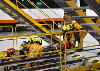 TRAM d’Alacant en Benidorm realiza simulacro de un incendio