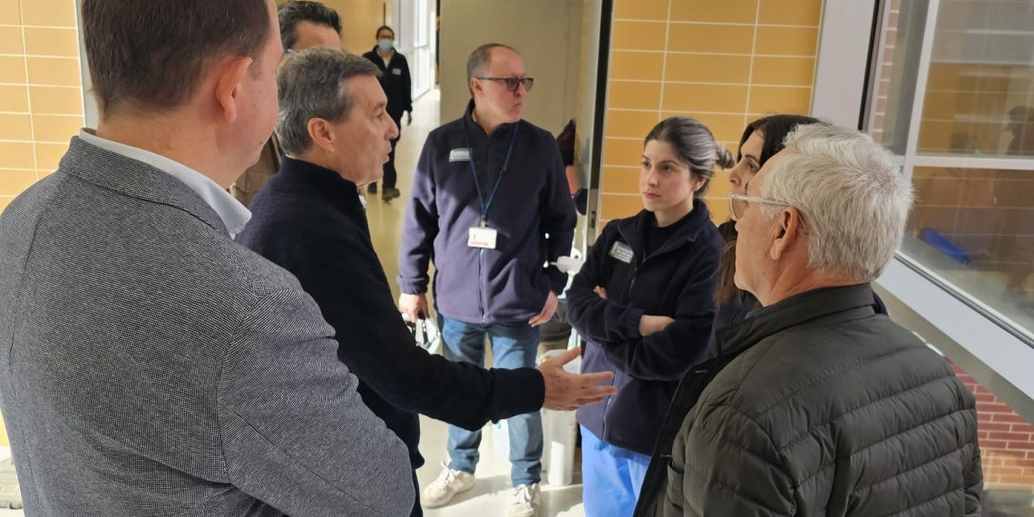 Marciano Gómez anuncia que los profesionales que trabajen en centros afectados por las inundaciones serán compensados con días libres y mayor puntuación en concursos