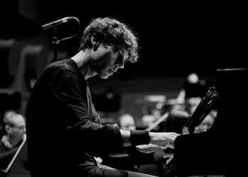 El IVC presenta en el Auditori de Castelló al pianista Francesco Tristano Schlime