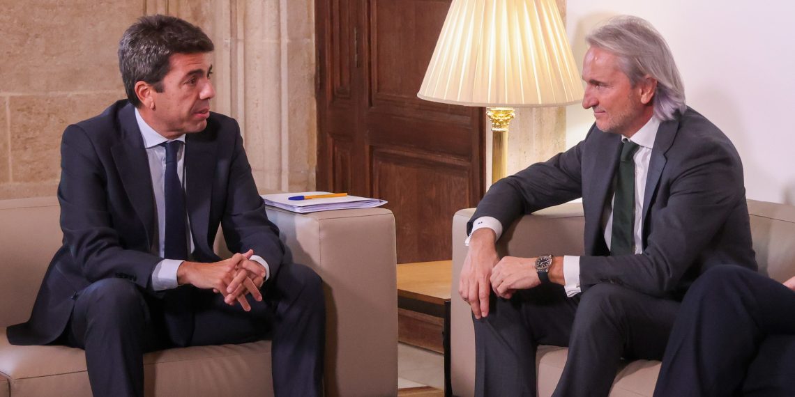 Carlos Mazón se reúne con el presidente de la Fundación Conexus
