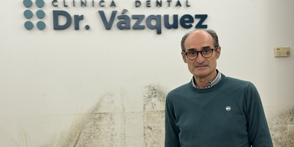 El renacer de la clínica dental del Dr. Vázquez tras la DANA