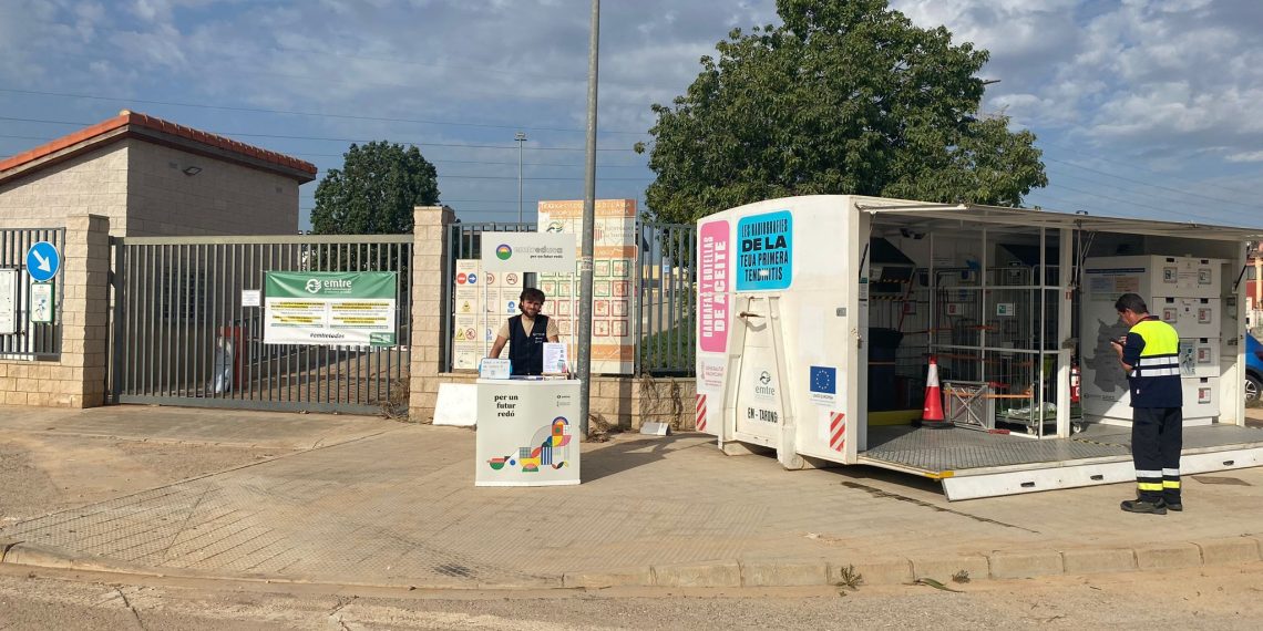 La EMTRE comienza el plan de reapertura de su red de ecoparques tras la DANA
