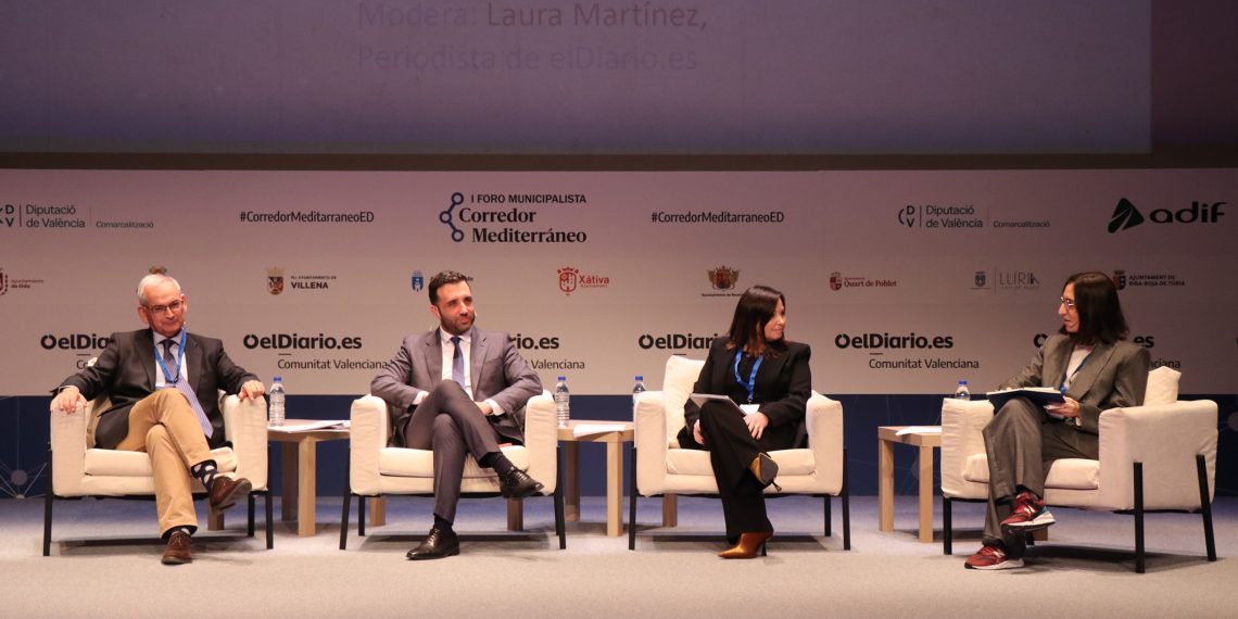 Sagunto centra el debate sobre el Corredor Mediterráneo