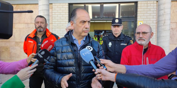 El CECOPI finaliza la extracción de lodos y la limpieza en 11 garajes