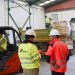 Emergencias recibe 9.900 kilos del aditivo aglutinante para facilitar la extracción de lodos en garajes y anuncia la llegada de 7.500 más