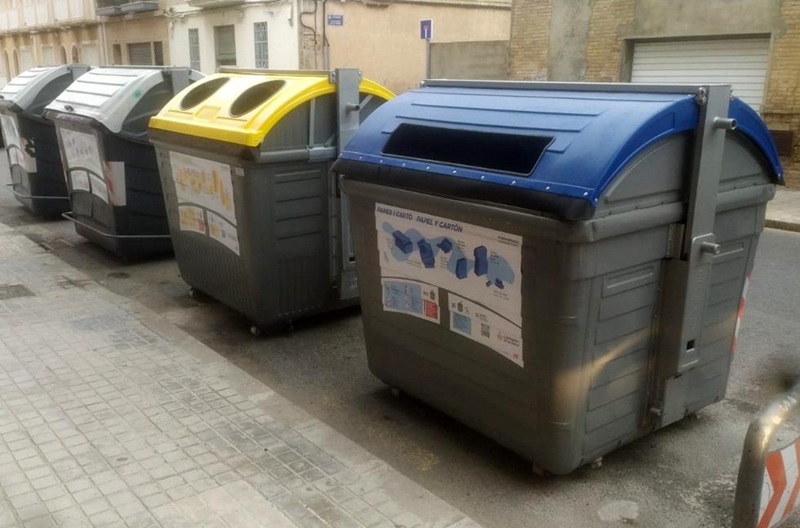 La Generalitat impulsa un dispositivo para reponer 10.000 contenedores de residuos en los municipios afectados por las inundaciones
