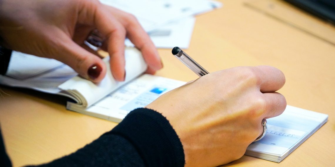 El Consell aprueba la tramitación de urgencia del decreto de Entidades Colaboradoras de Certificación y Entes Habilitados en el ámbito de la simplificación administrativa