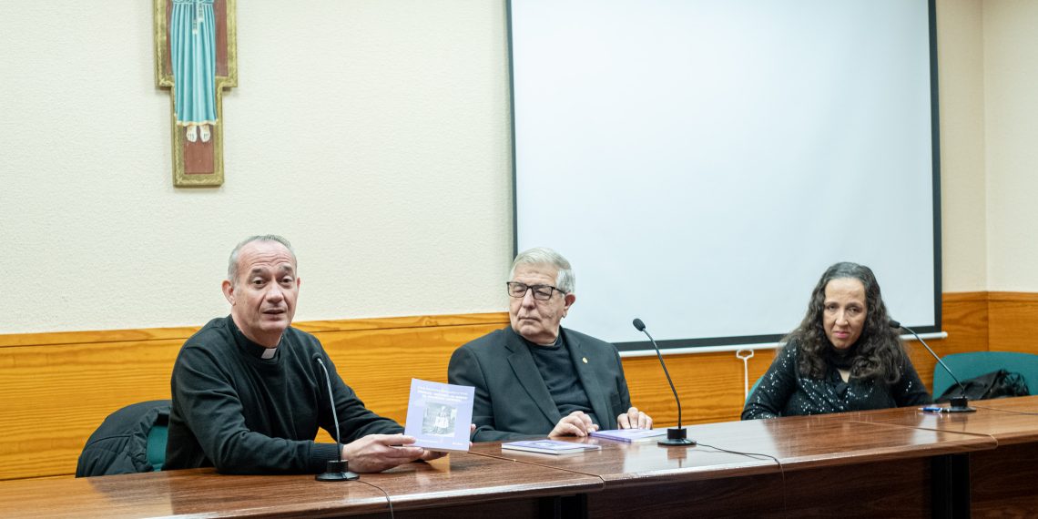 Alicia Giner publica su libro sobre la vida del cardenal Juan Bautista Benlloch