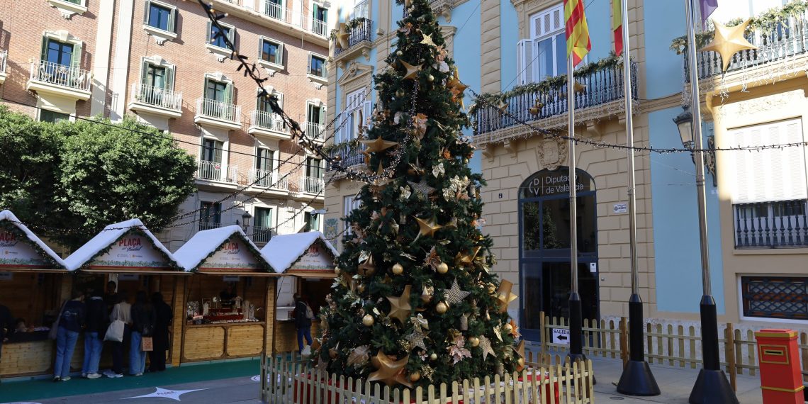 La Diputació de València celebra la Navidad con la Plaça del Nadal