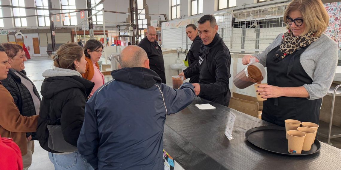 Sueca ofrece su tradicional Chocolatada