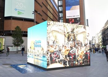 El Patronato Costa Blanca promociona la provincia en Madrid con una innovadora acción de street marketing