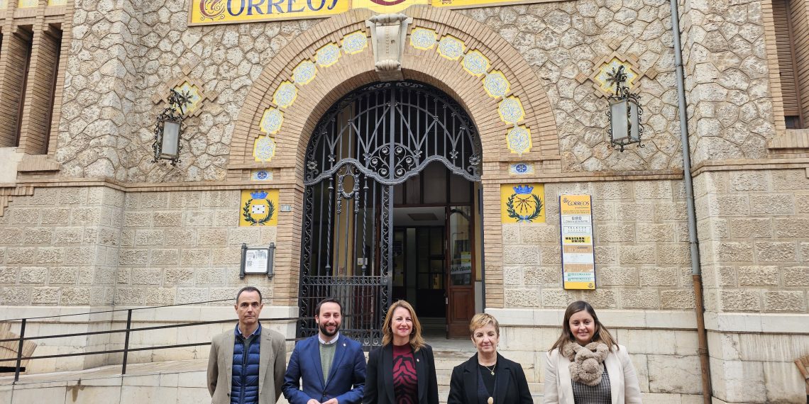 Marián Cano anuncia la puesta en marcha de las obras del edificio de Correos en Castellón