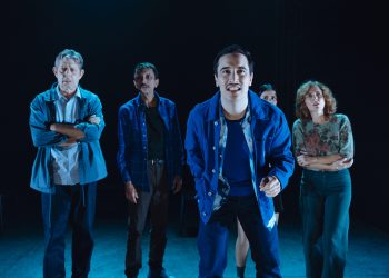 El Institut Valencià de Cultura presenta en Alicante una sesión de ‘La mancha’ adaptada a personas con discapacidad sensorial
