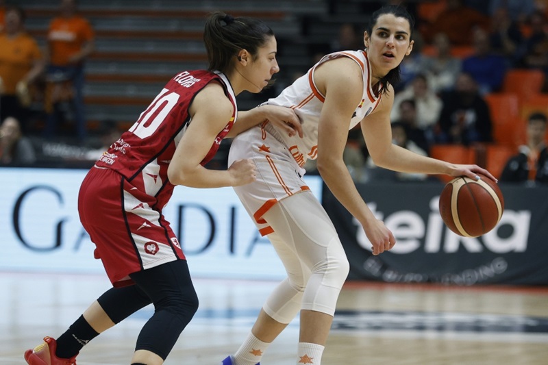 Valencia Basket busca amarrarse al liderato en solitario ante Casademont Zaragoza