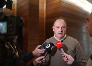 Salvador Aguilella: “Un préstamo a devolver con intereses no es una ayuda; los valencianos merecen soluciones reales y urgentes”