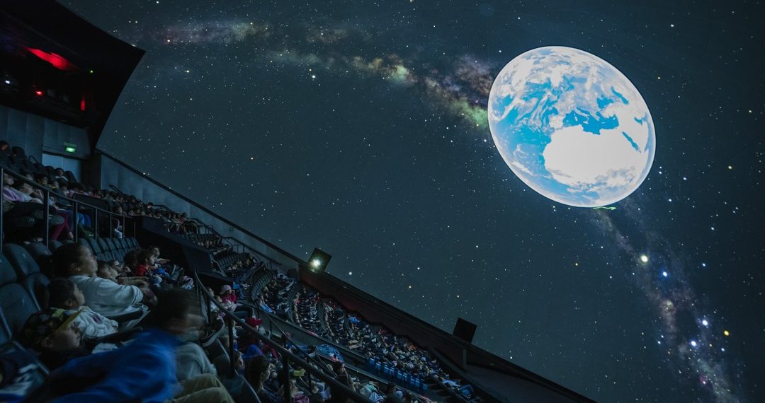 Los planetarios escolares vuelven esta semana al Hemisfèric con más de 350 participantes de Primaria y Secundaria