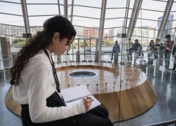 El Museu de les Ciències celebra el Día de la Mujer y la Niña en la Ciencia con un encuentro intergeneracional de científicas y estudiantes