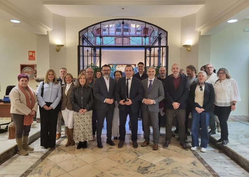 Turisme Comunitat Valenciana presenta el estand de Fitur a los municipios de Castellón