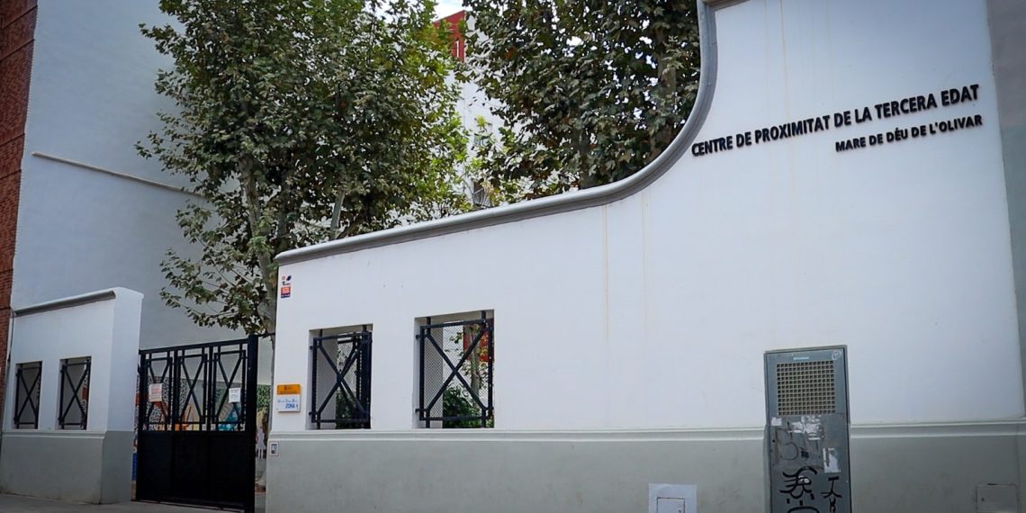 Torrent inicia la reforma de la cafetería del centro de mayores Virgen del Olivar
