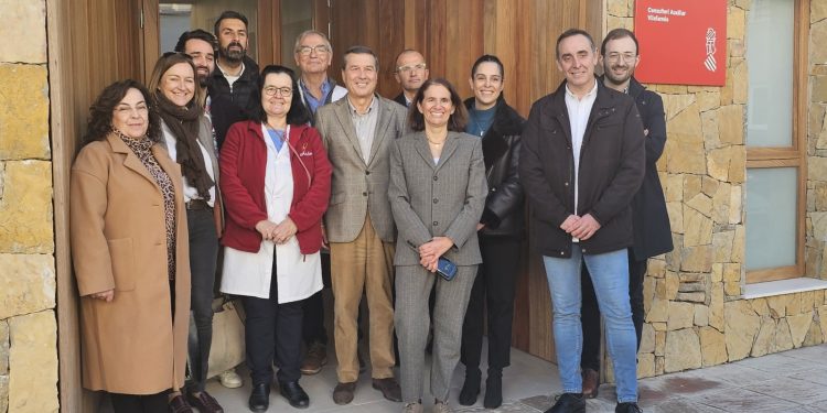 Marciano Gómez destaca que con el nuevo consultorio auxiliar de Vilafamés más de 1.700 ciudadanos se van a beneficiar de la mejor prestación asistencial