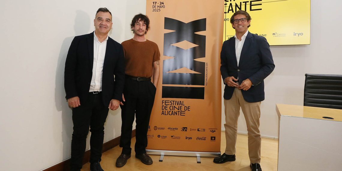La Diputación presenta el cartel del Festival de Cine de Alicante