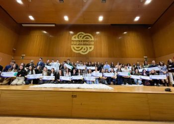Educación impulsa el talento investigador de los estudiantes valencianos con 34 premios y 70.500 euros en la quinta edición de los Premios Sapiència
