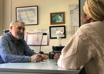 Sanidad prioriza la protección de las menores en riesgo en la actualización de su protocolo