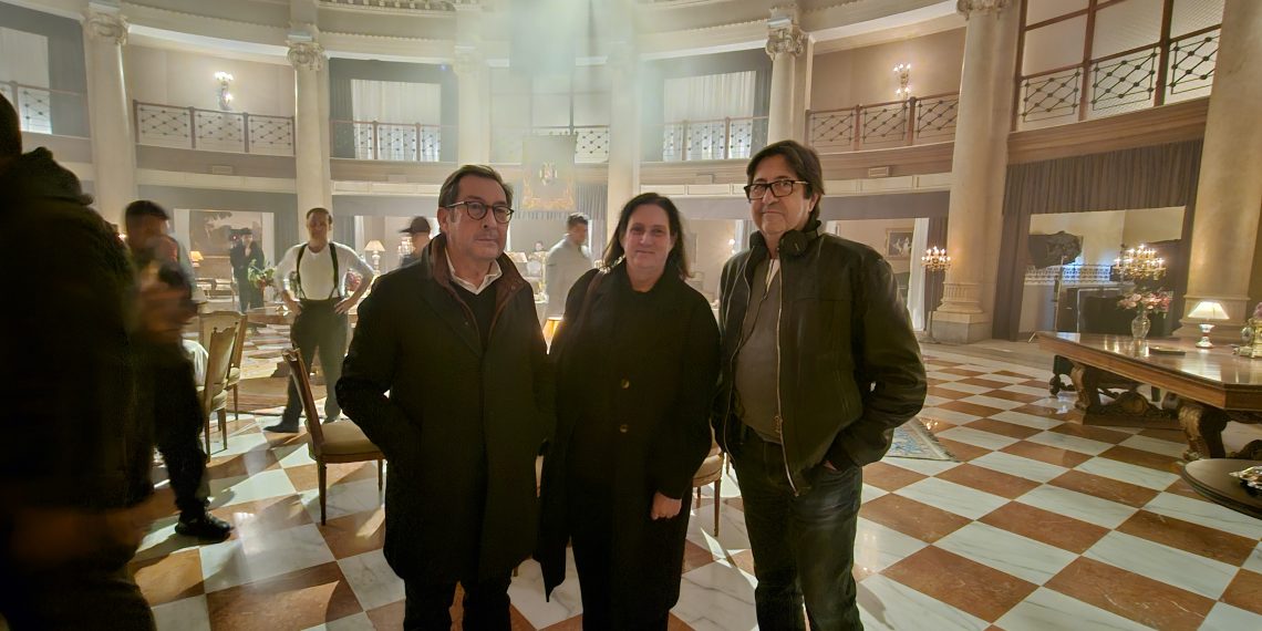 El Palacio de las Comunicaciones de València, escenario del rodaje de ‘La Cena’ con Mario Casas y Alberto San Juan