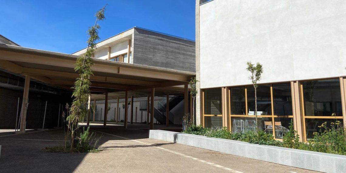 El alumnado de 1º y 2º de ESO del IES Berenguer Dalmau de Catarroja ya está reubicado en el CEIP Nº4 de Picassent