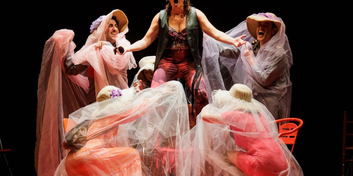El IVC presenta en el Teatro Principal de València ‘Las Bingueras de Eurípides’