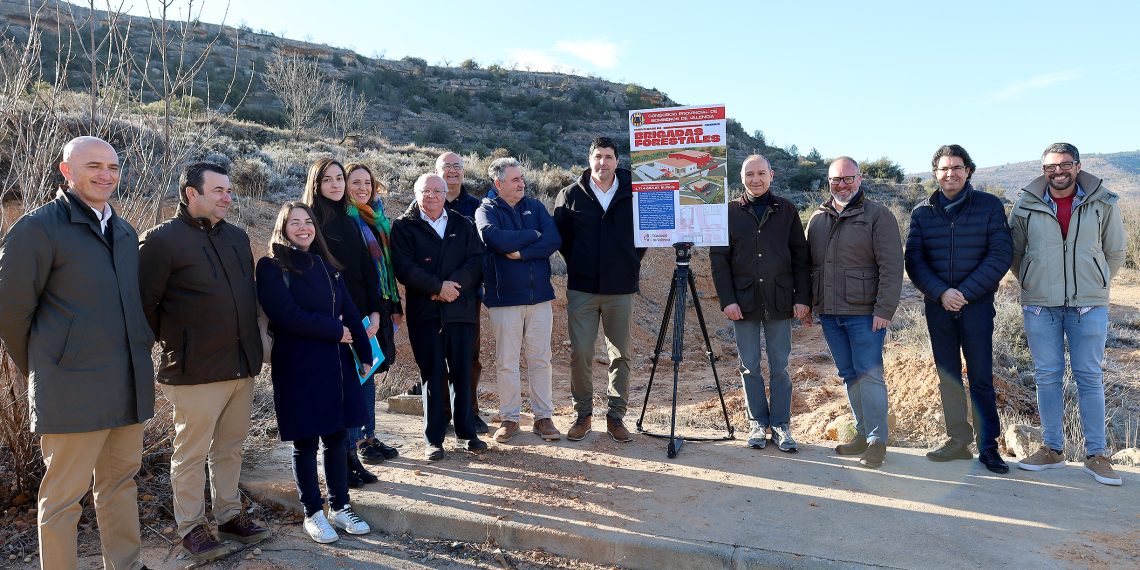 Arrancan en Ademuz las obras de la base comarcal de brigadas forestales del Consorcio Provincial de Bomberos de Valencia