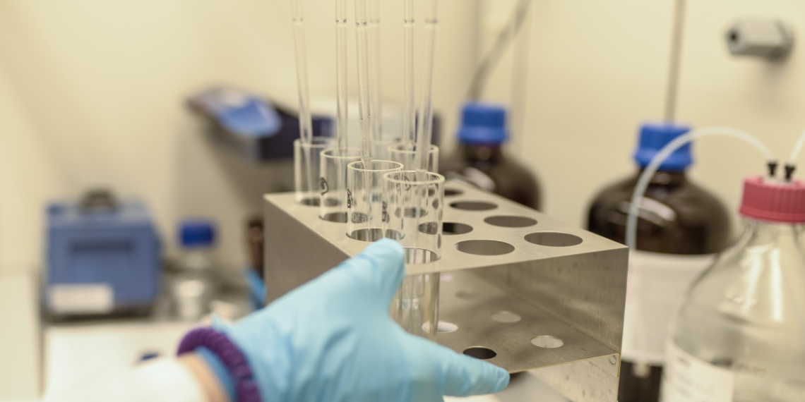 La Comunitat Valenciana cuenta con más de 200 proyectos de investigación oncológica en activo