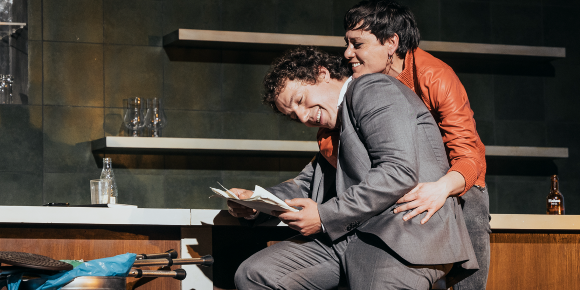 El Institut Valencià de Cultura presenta en el Teatre Arniches de Alicante ‘Los Guapos’, de David Trueba