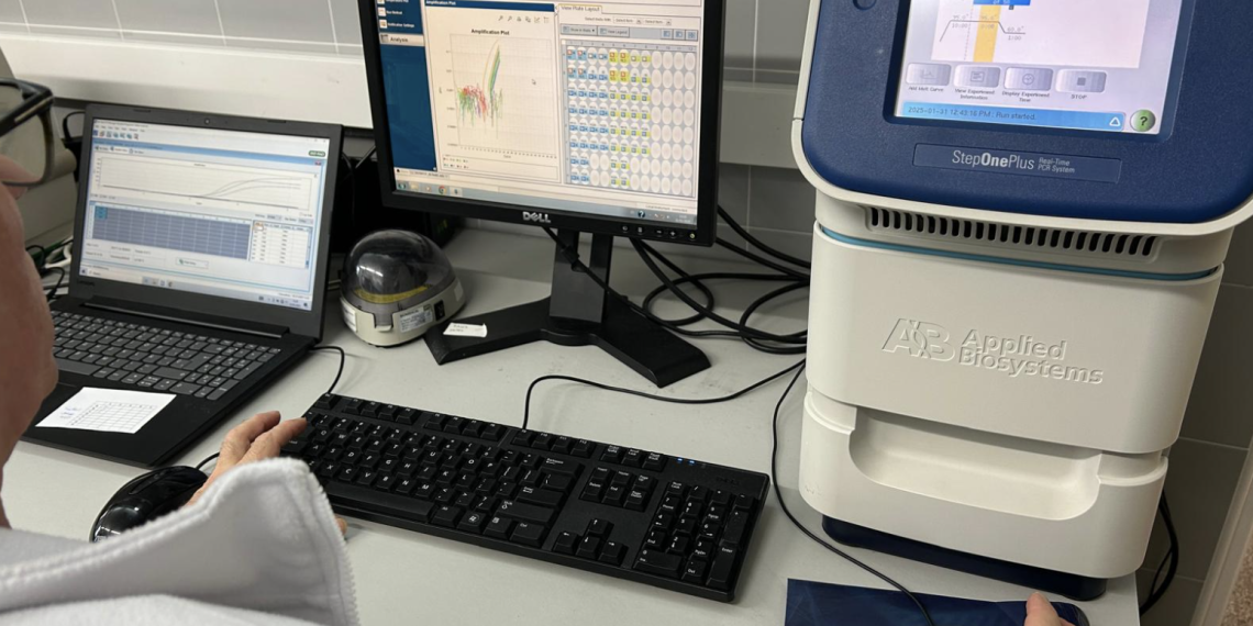 El Hospital de la Ribera incorpora dos avanzadas técnicas de diagnóstico molecular