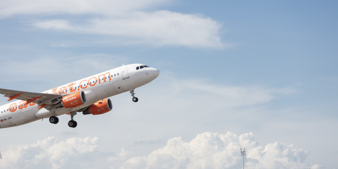 Marián Cano destaca que los récords de los aeropuertos de Manises y Alicante-Elche “demuestran de nuevo que sus ampliaciones deben ser prioritarias”