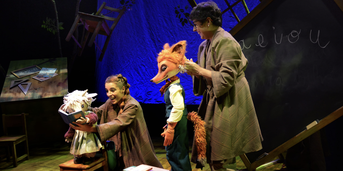 El Institut Valencià de Cultura presenta ‘La Maestra’ de Anita Maravillas en el Teatre Arniches