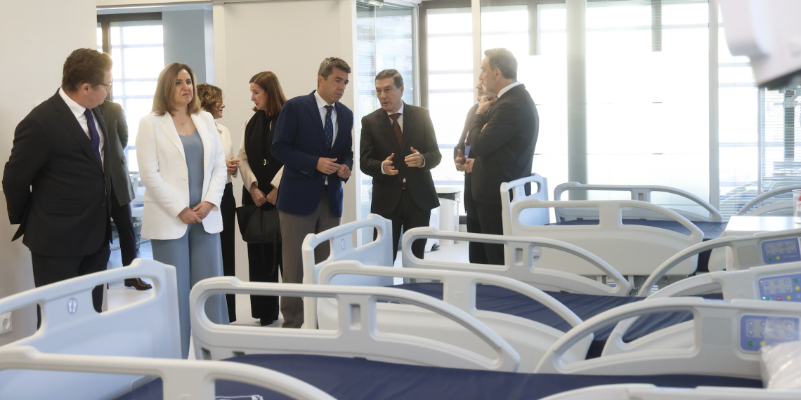 Carlos Mazón resalta la prioridad del Consell por “ofrecer la mejor atención sanitaria a los ciudadanos de la Comunitat Valenciana”