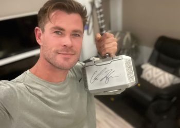 El martillo de Thor aterriza en Valencia para una misión solidaria