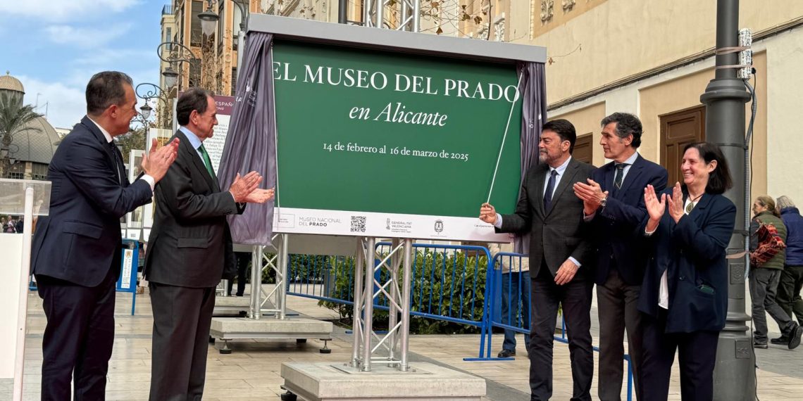 Alicante se convierte en un museo al aire libre de la mano de los grandes maestros de la pintura gracias a ‘El Prado en las Calles’
