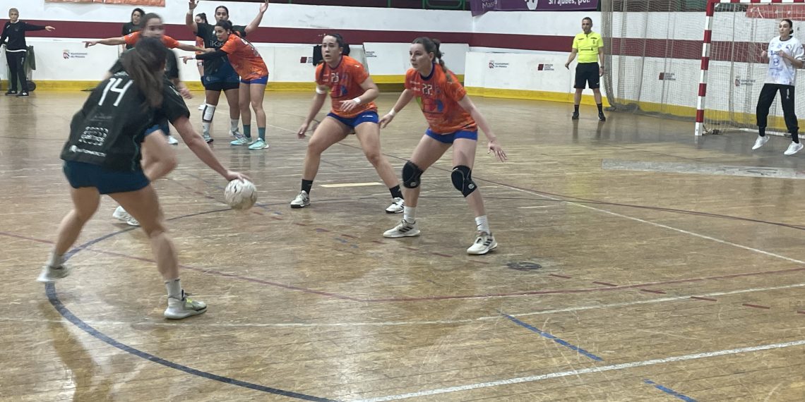 Derrota del grupo USA en un partido que mereció más (19-25)