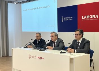 Labora lanza 206 cursos exprés gratuitos para formar a trabajadores en la reconstrucción de la zona afectada por la riada