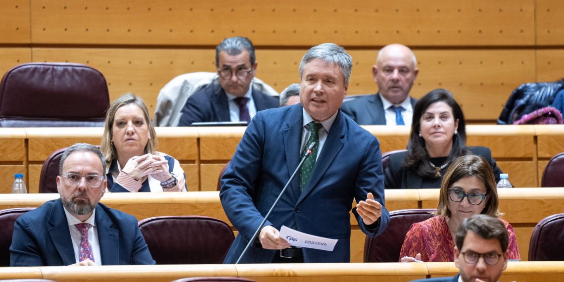 Santamaría exige a la ministra Aagesen que explique por qué “prefirieron salvar cañas y ratas a personas, viviendas y negocios” en la DANA