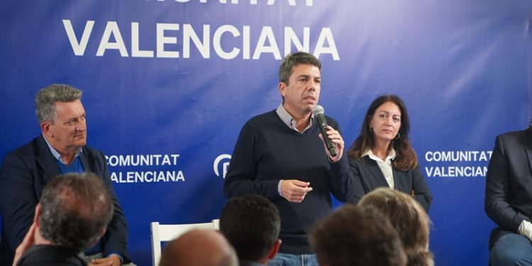 Mazón exige al Gobierno el traspaso de las competencias de costas una vez se apruebe la Ley autonómica correspondiente